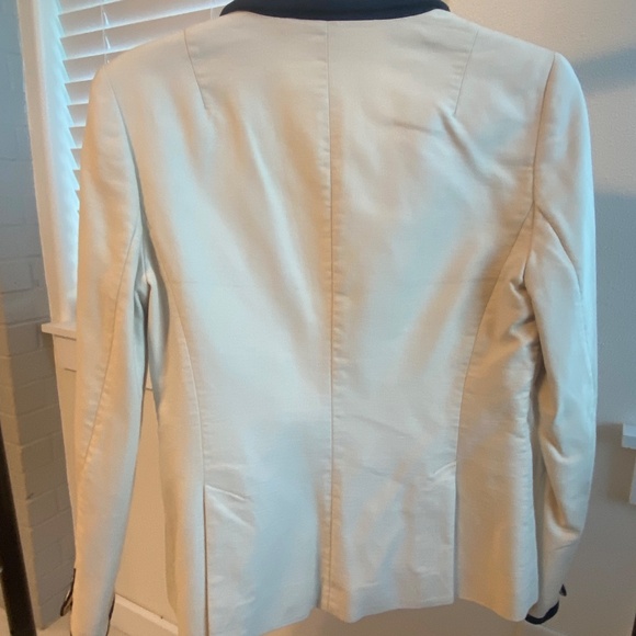 Women’s Banana Republic Blazer. petite, medium. - Picture 9 of 9